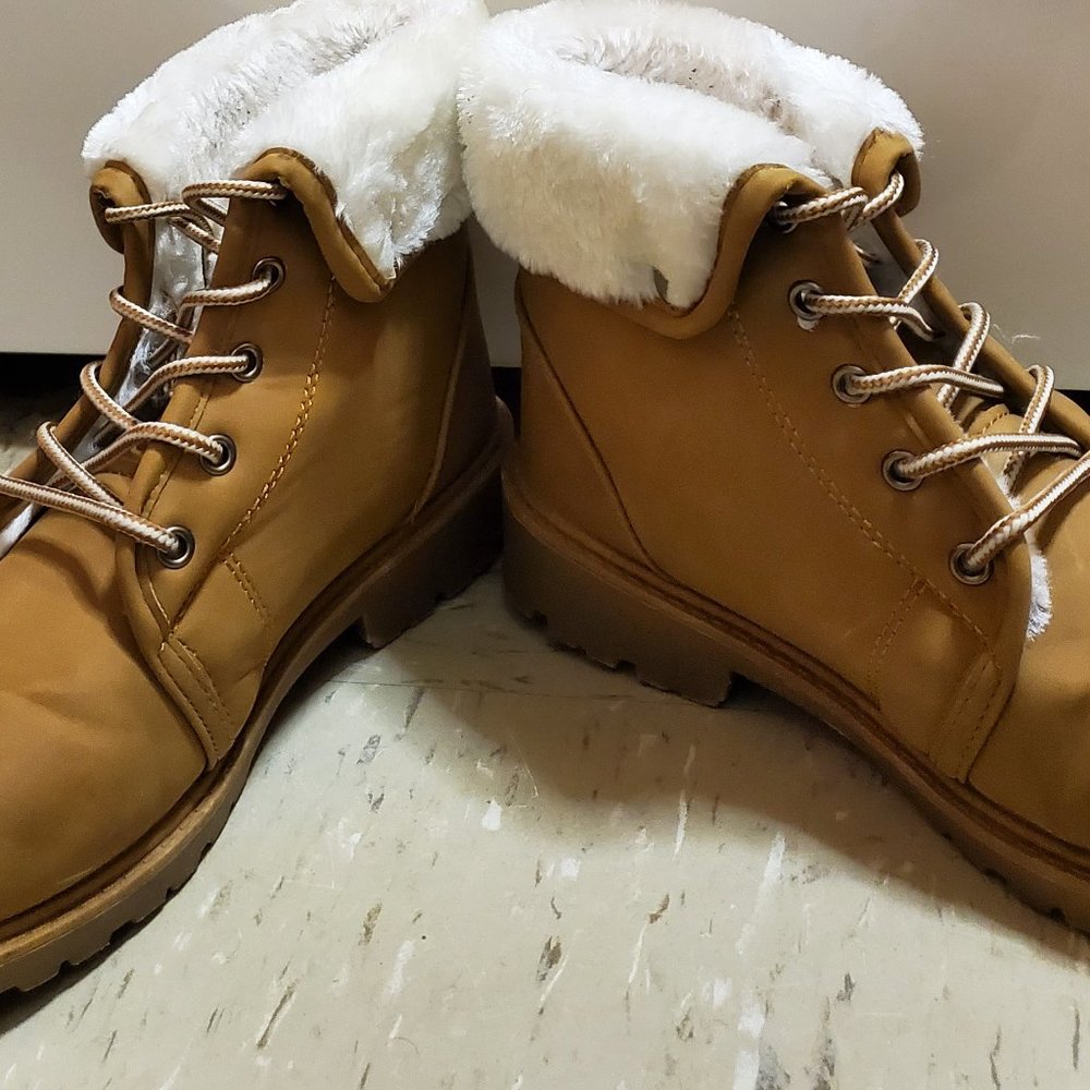 Winter boots